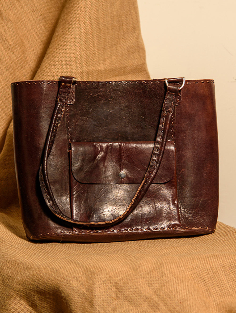 Load image into Gallery viewer, Handcrafted Jawaja Leather Tote Bag with Front Pocket