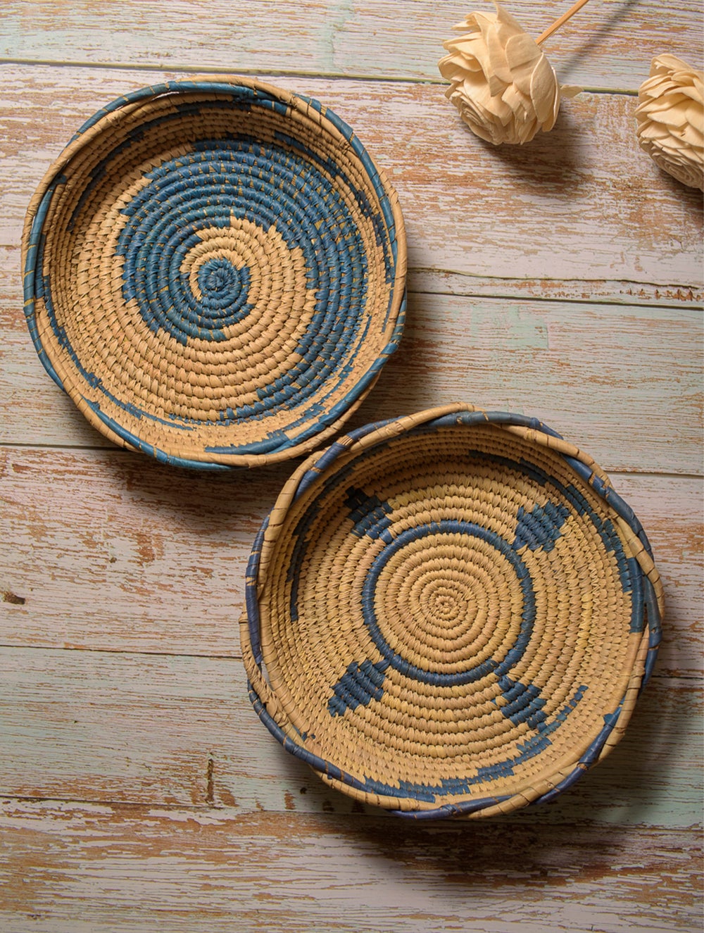 Load image into Gallery viewer, Handcrafted Khajur &amp; Sabai Utility Baskets - Blue &amp; Beige (Set of 2)