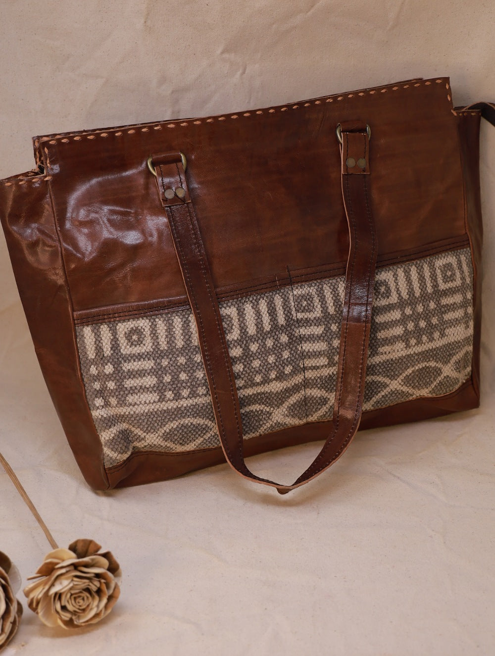 Load image into Gallery viewer, Handcrafted Jawaja Leather Tote Bag with Rug Patch - Brown
