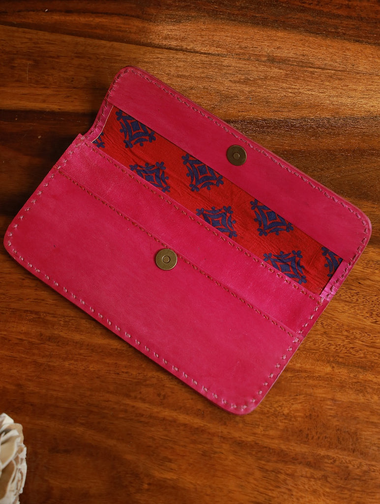 Handcrafted Leather Ladies Wallet - Magenta