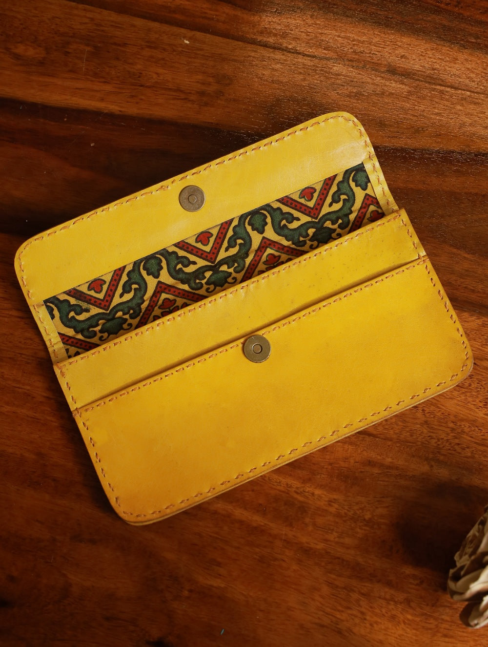 Load image into Gallery viewer, Handcrafted Leather Ladies Wallet - Yellow