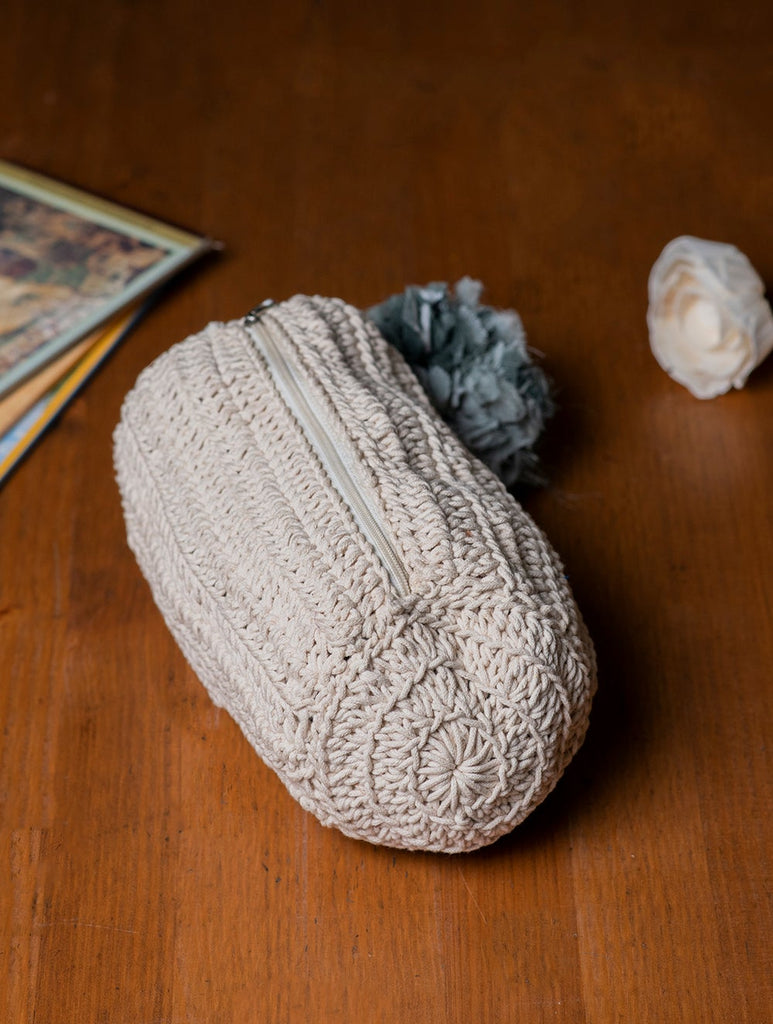 Handknotted Crochet Utility Pouch - Ivory