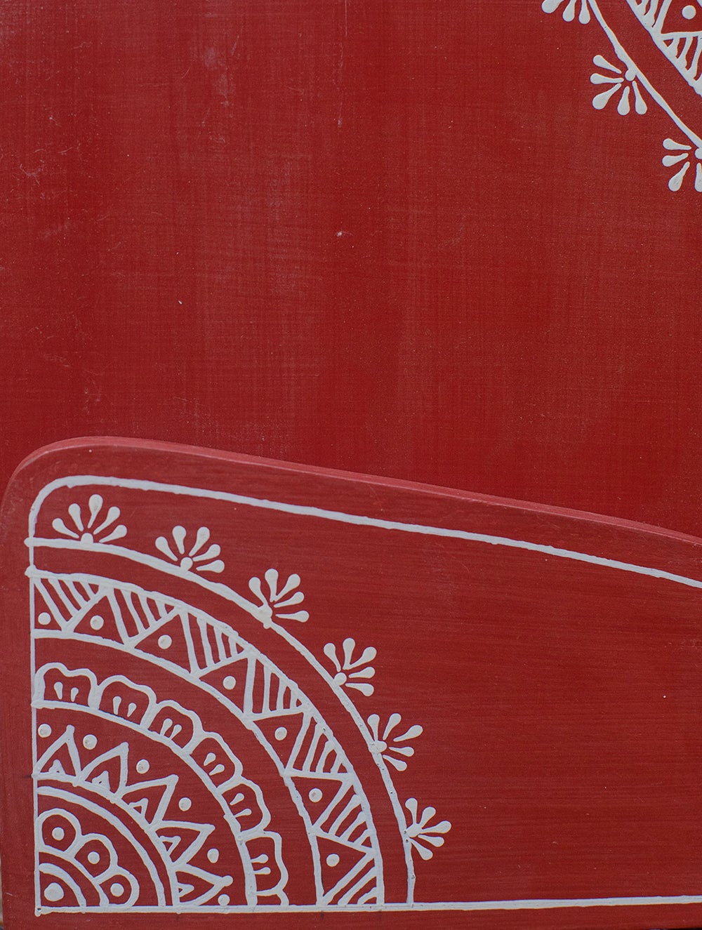 Load image into Gallery viewer, Handpainted Wooden Table Pot Holder Set - Deep Red &amp; White (Large)