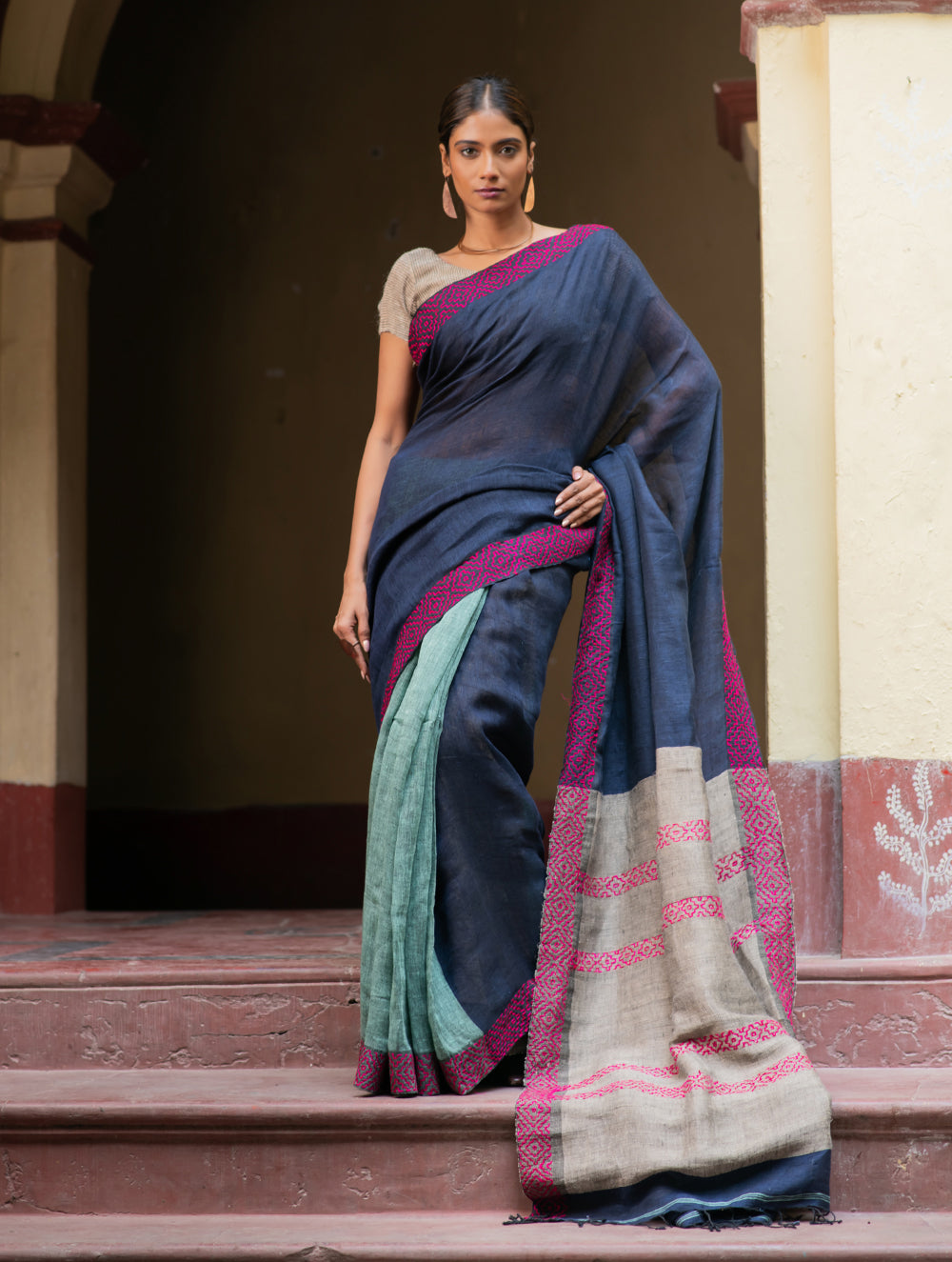 Handwoven Elegance. Exclusive Linen Kantha Patli Saree - Ocean Tones