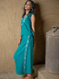Handwoven Elegance. Kashida Pattu Cotton Wrap Skirt & Top Set - Green Vibrance