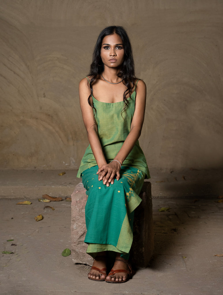 Buy Handwoven Elegance. Kashida Pattu Soft Mul Top & Organic Kala Cotton Loose  Pants (Set of 2) Online