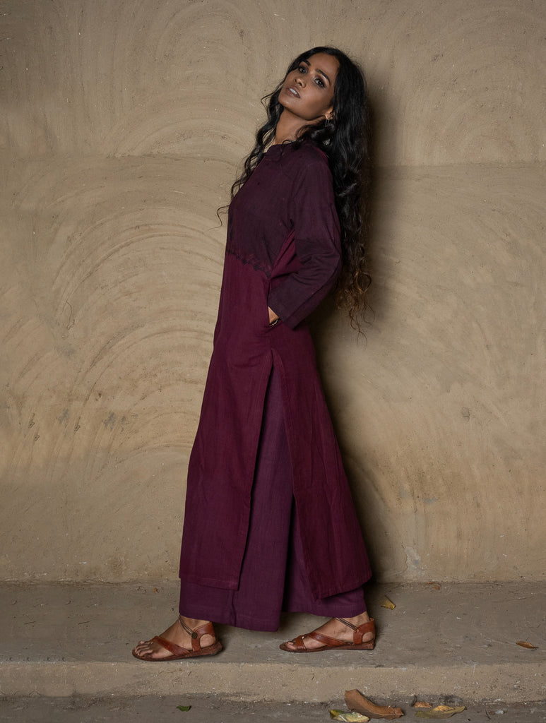 Handwoven Elegance. Kashida Pattu Long Kurta - Deep Maroon