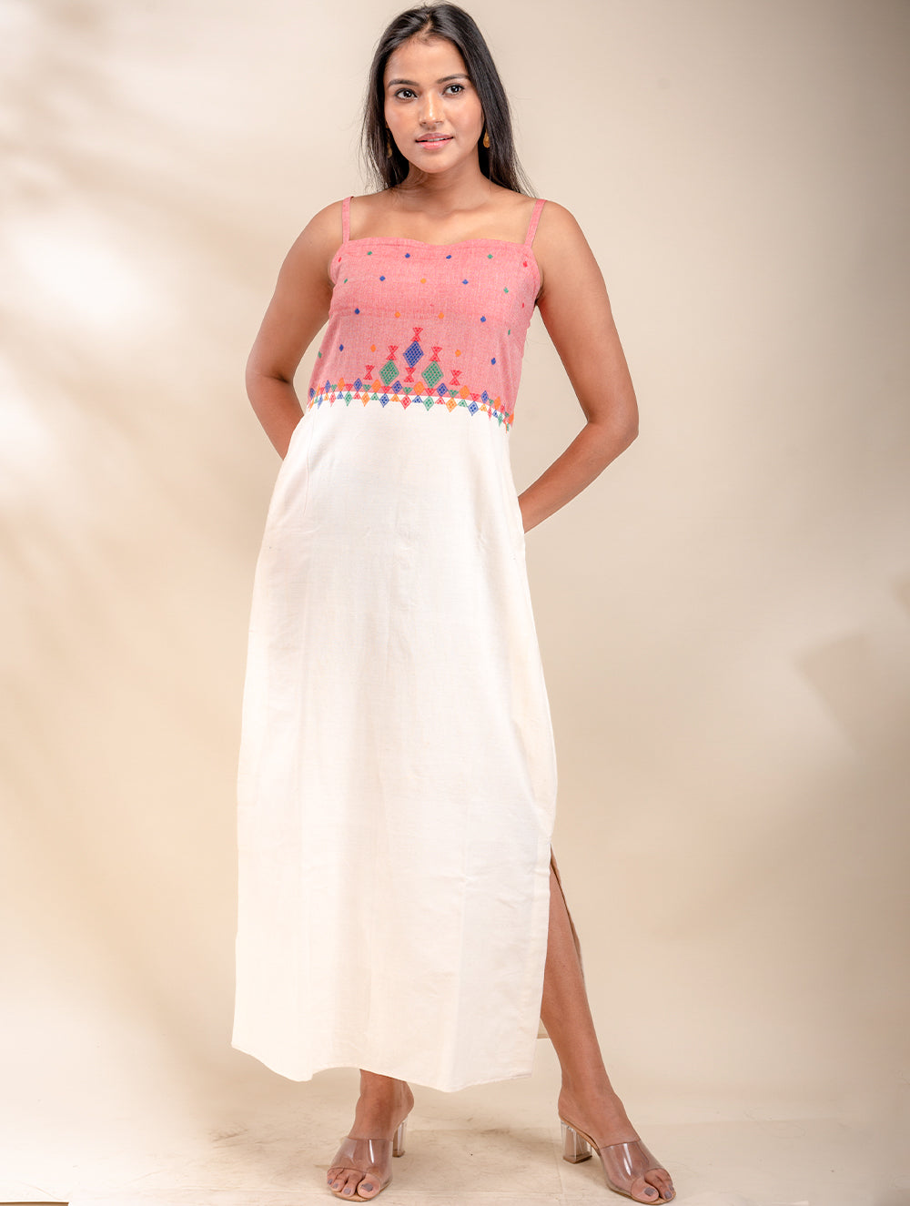 Jockey Women's Super Combed Cotton Side Slits Kurti Slip – Online Shopping  site in India