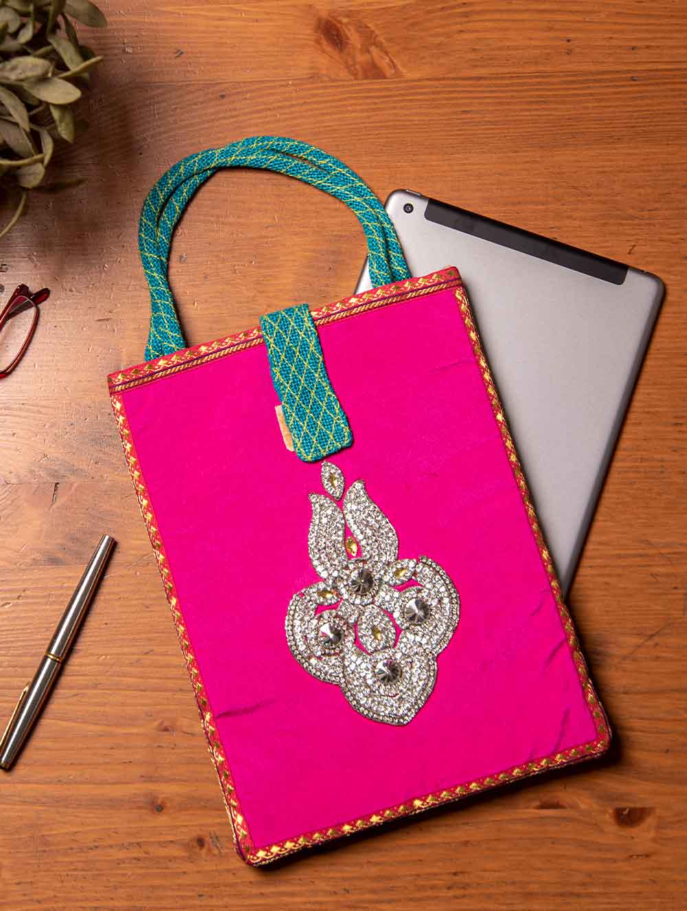 Load image into Gallery viewer,  Jute &amp; Silk Ipad Case with Zardozi / Dabka embroidery &amp; Handles - 11 x 8.5 inches