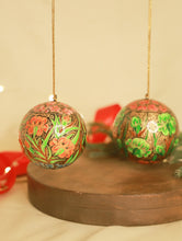 Load image into Gallery viewer, Kashmiri Art Xmas Decorations - Set of 2 Baubles