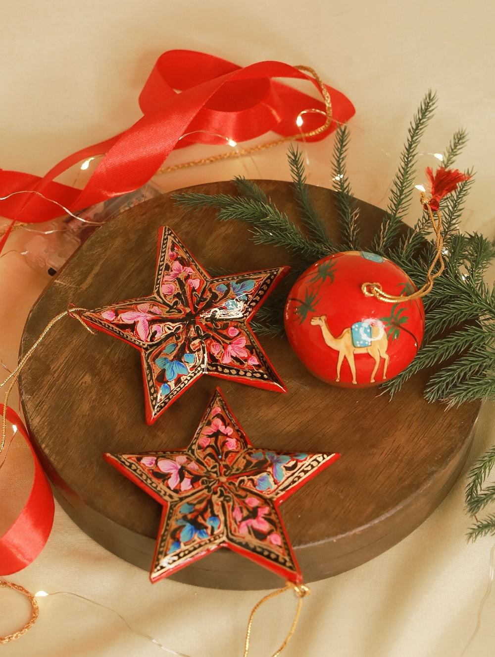 Load image into Gallery viewer, Kashmiri Art Xmas Decorations - Set of 3 (1 Bauble &amp; 2 Stars)