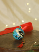 Load image into Gallery viewer, Kashmiri Art Xmas Decorations - Set of 6 (2 Baubles, 3 Stars &amp;1 Bell)