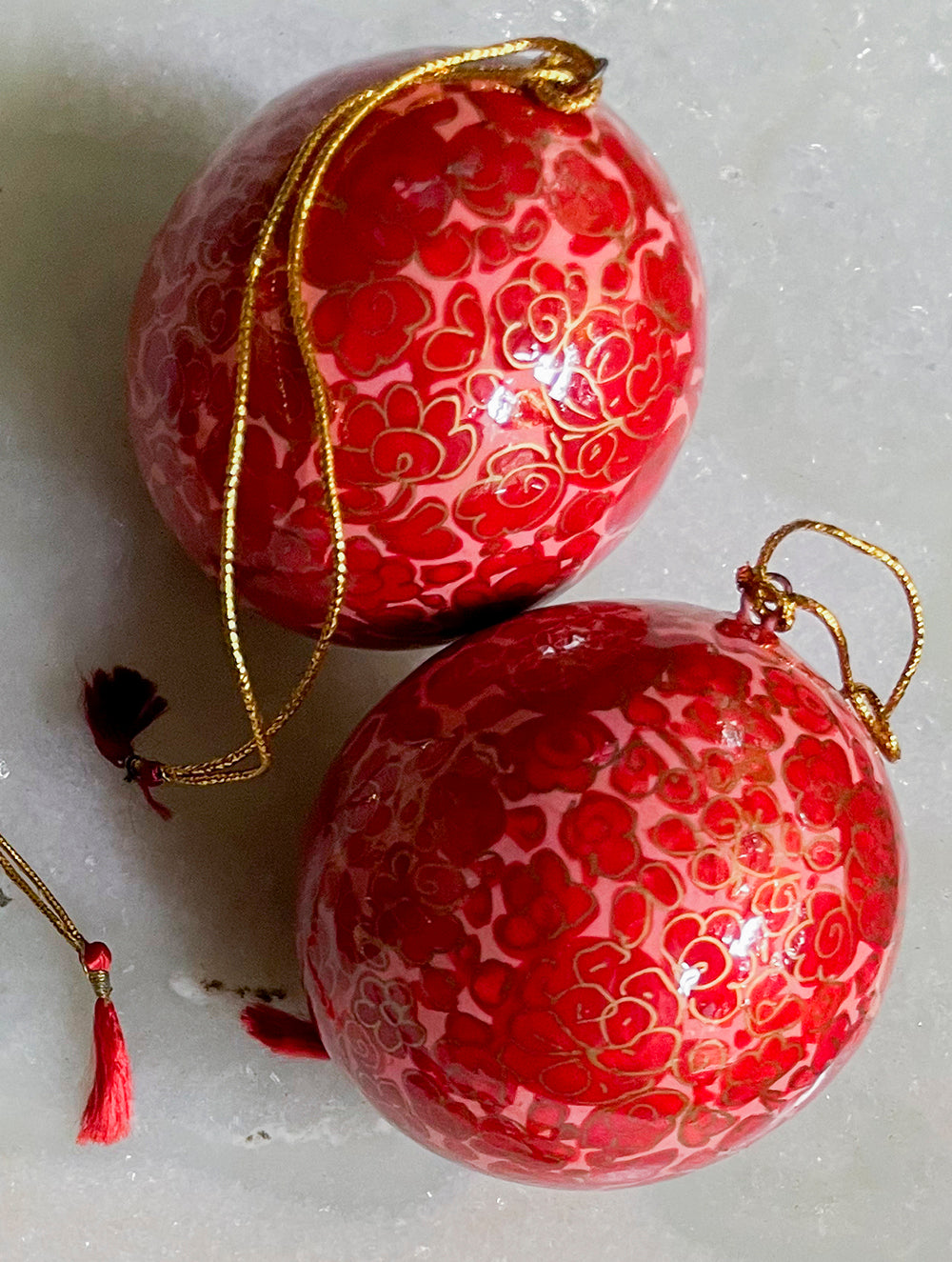 Load image into Gallery viewer, Kashmiri Art Xmas Decorations - Set of 7 (3 Moons, 2 Baubles, 2 Bells)