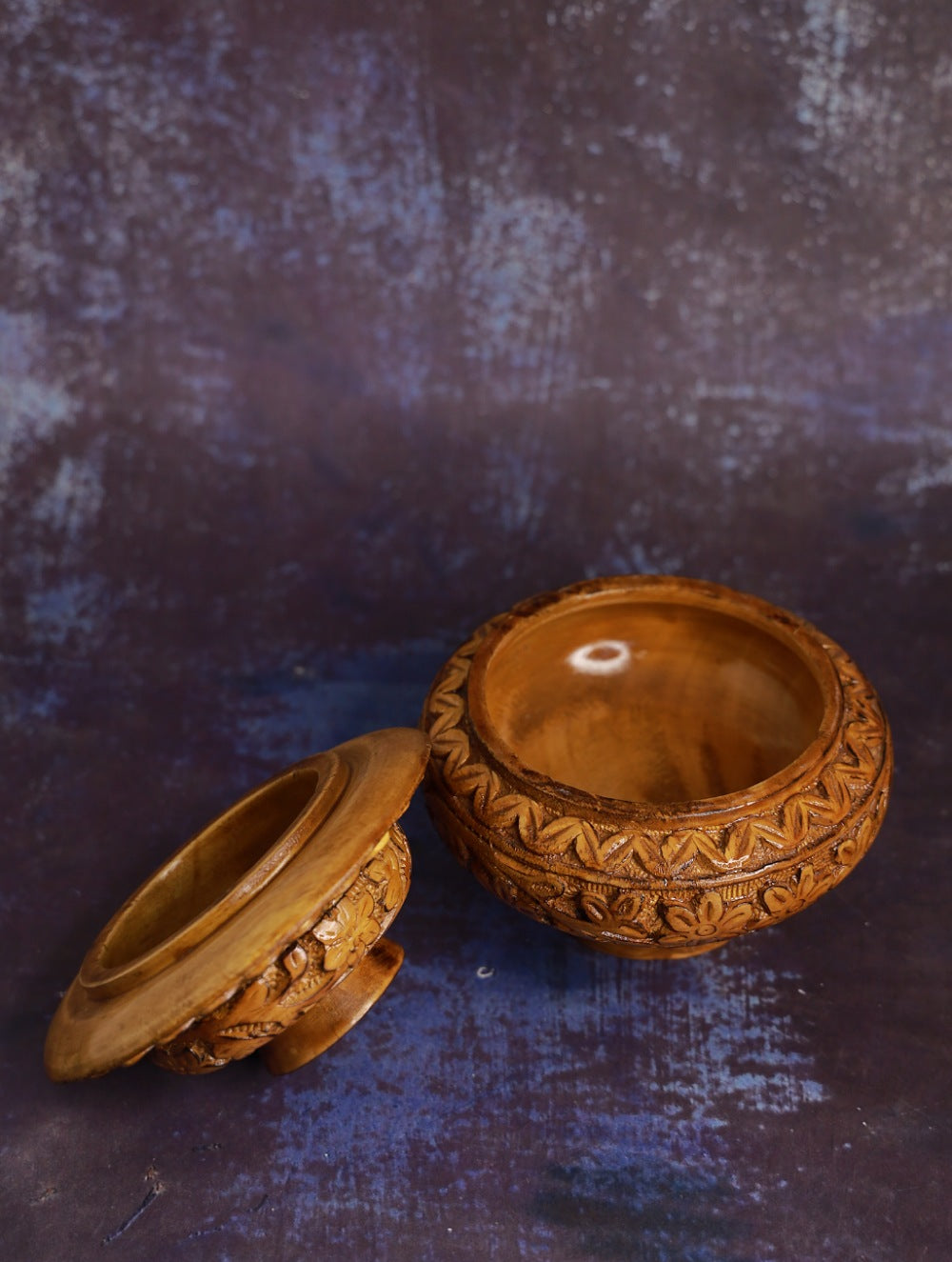 Load image into Gallery viewer, Ladakh Wooden Tsampa Bowl / Box