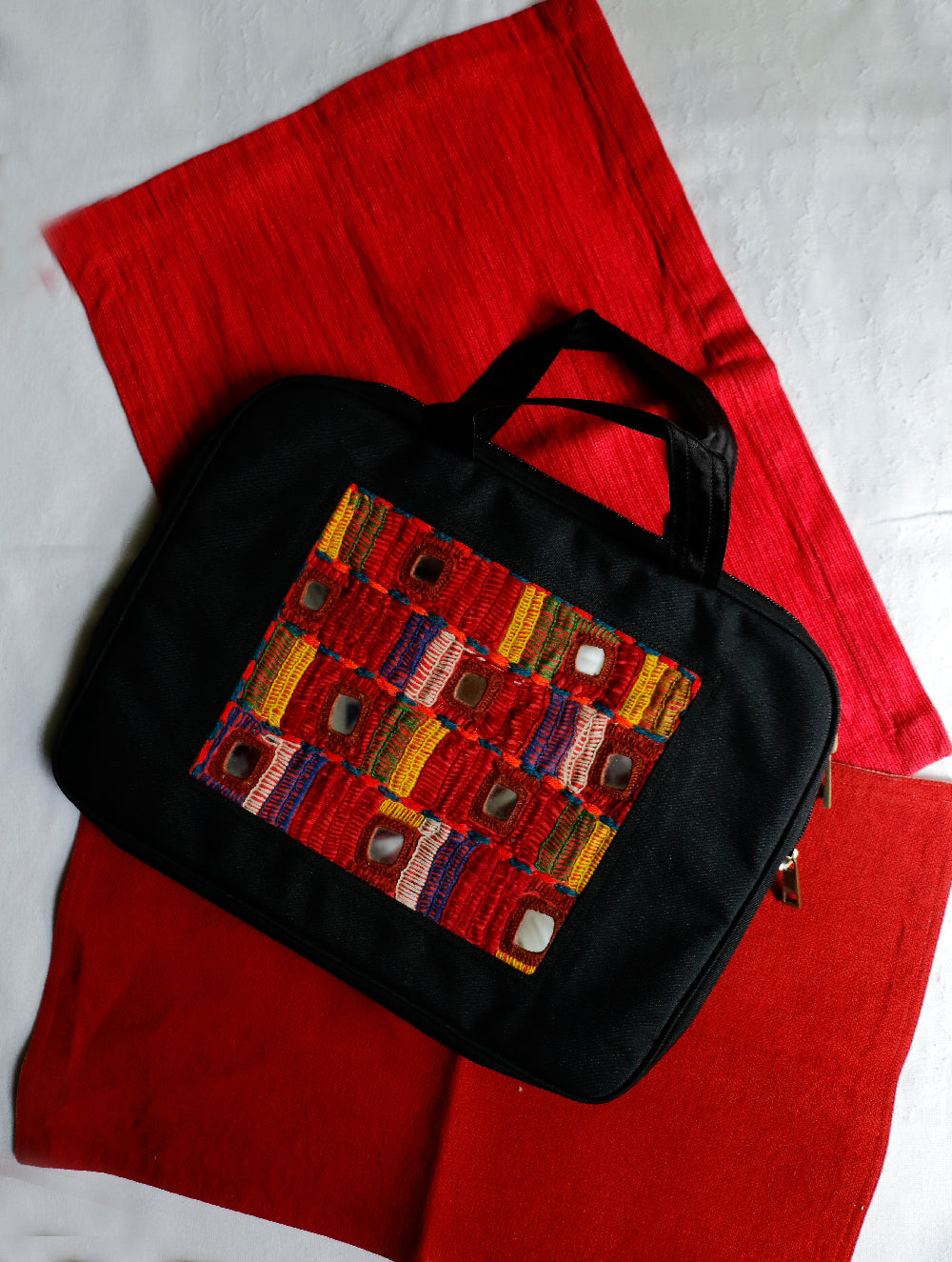 Load image into Gallery viewer, Lambani Mirror Work Laptop Bag - The India Craft House 
