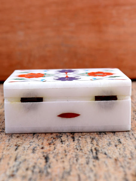 https://theindiacrafthouse.com/cdn/shop/products/MarbleInlaySquareBox-AN12TP3_grande.jpg?v=1601571961