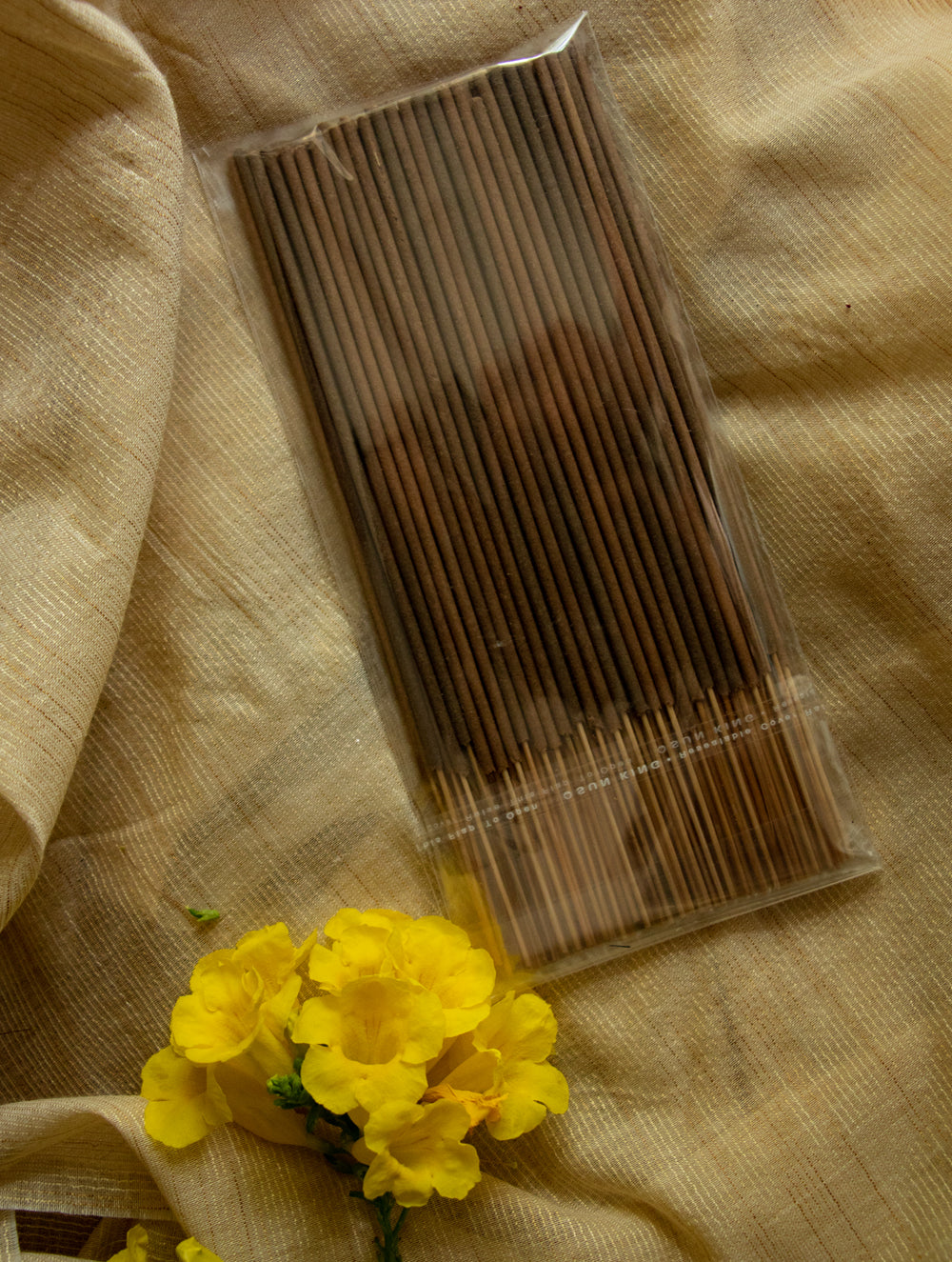 Load image into Gallery viewer, Natural Oils &amp; Herbs Incense Sticks - Nagchampa (100 sticks) - The India Craft House 