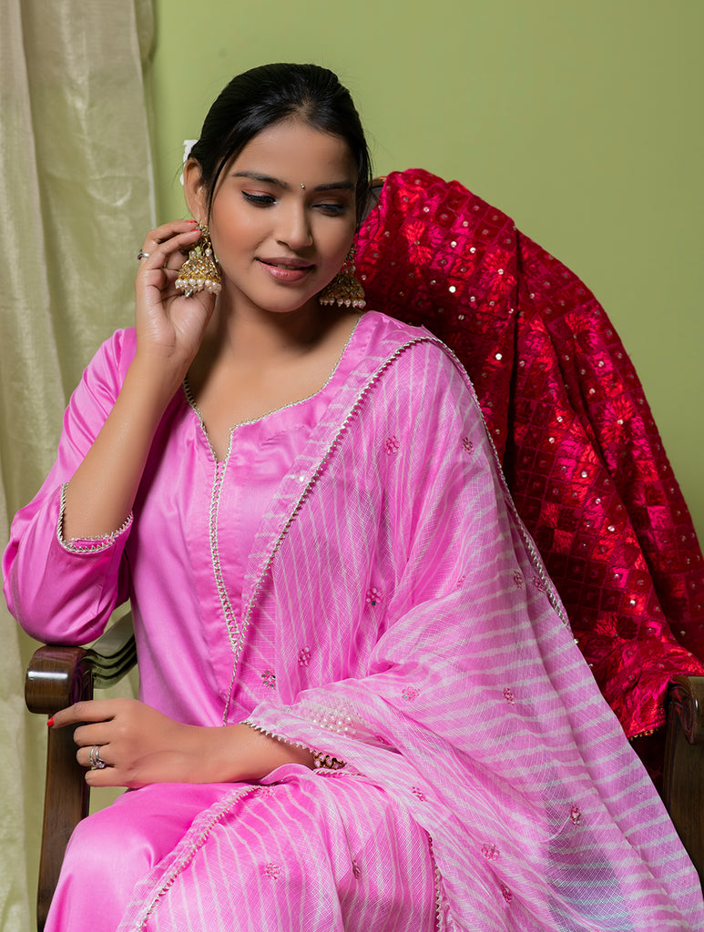 Occasion Wear. Modal Cotton Kurta Set With Lehariya & Mirrorwork Dupatta - Warm Soft Pink & Silver