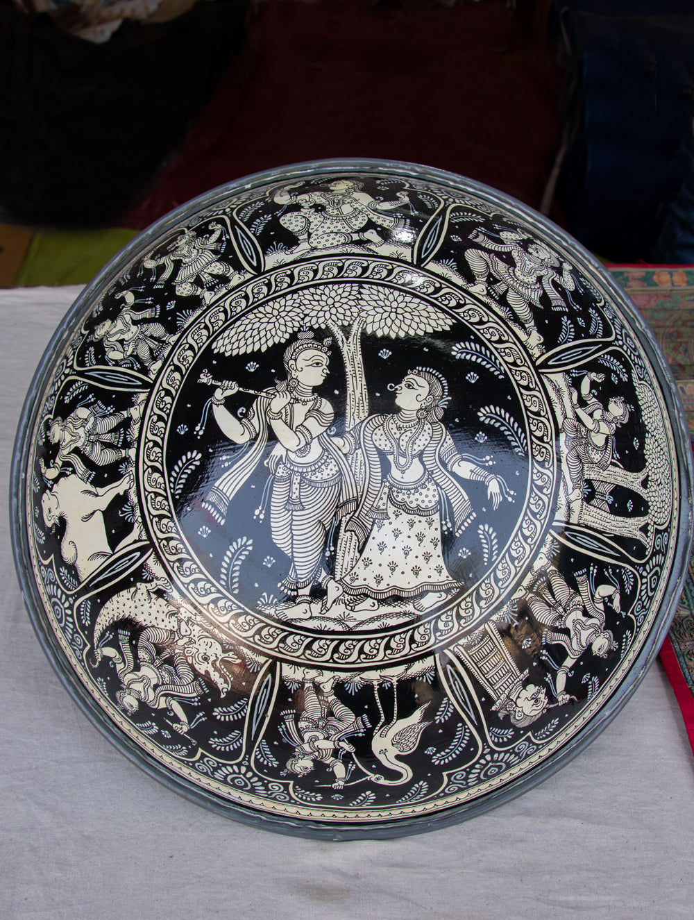 Pattachitra Art Wall Plaque - Radha Krishna - The India Craft House 