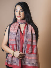 Load image into Gallery viewer, Pure Silk Bagh Printed Stole - Red Pattern