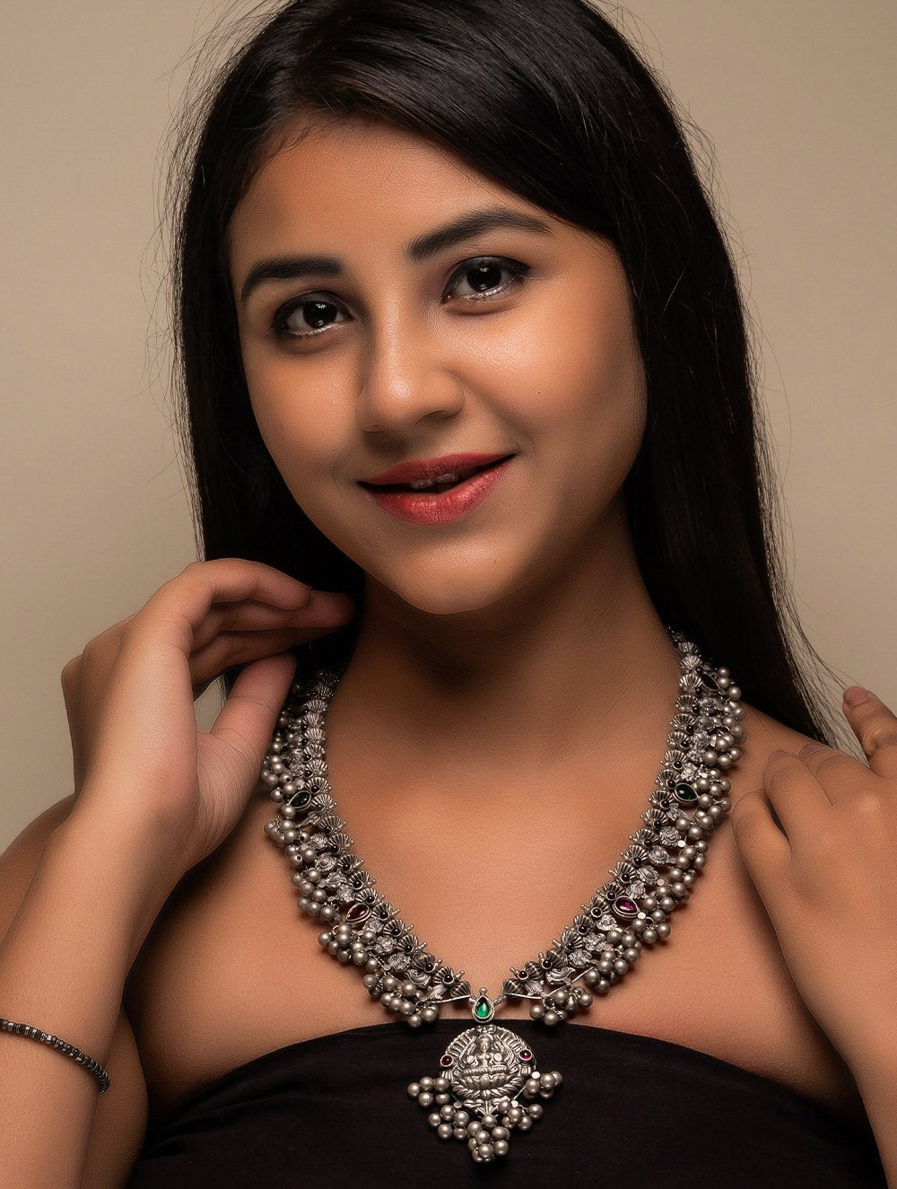 Pure Silver Traditional Maharashtrian Neckpiece - Saaz