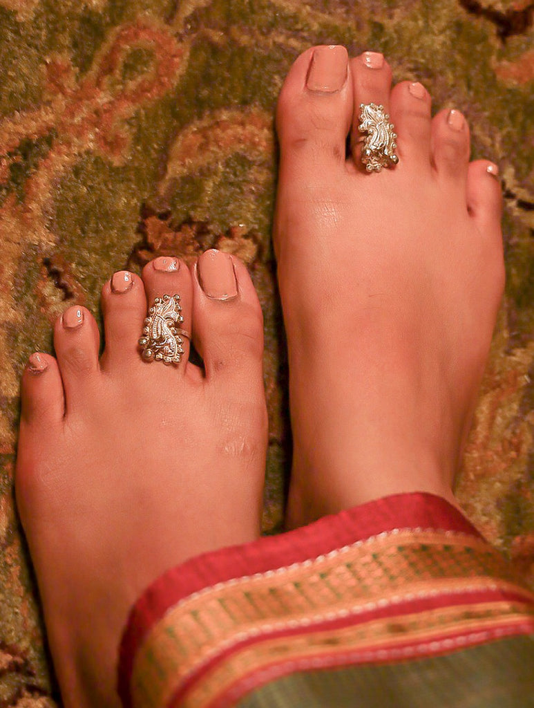 Buy Pure Silver Traditional Maharashtrian Masoli Toe Rings - (Set