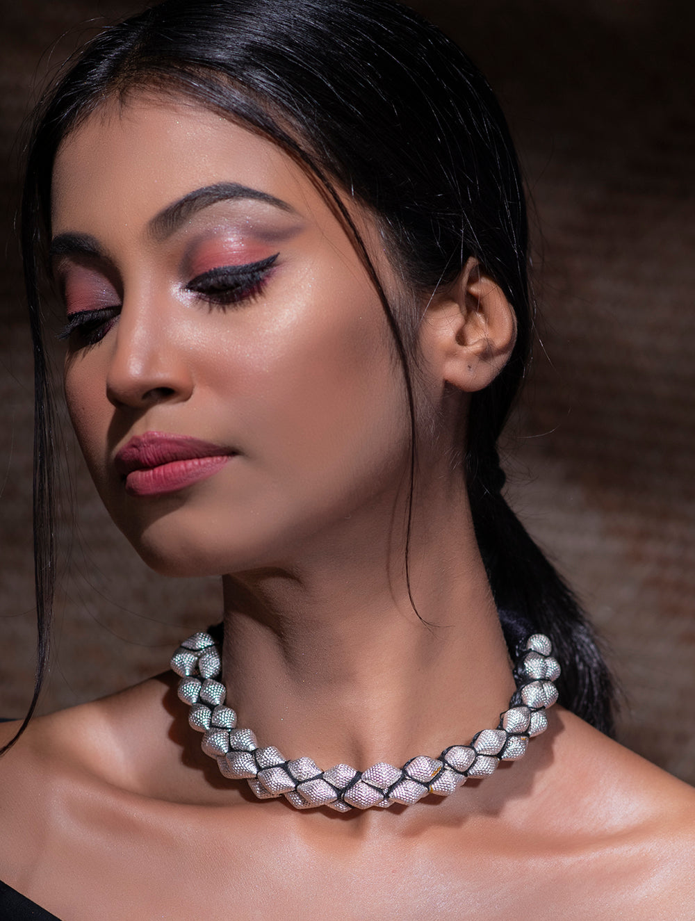 Pure Silver Traditional Maharashtrian Neckpiece - Lambat Mani Thushi