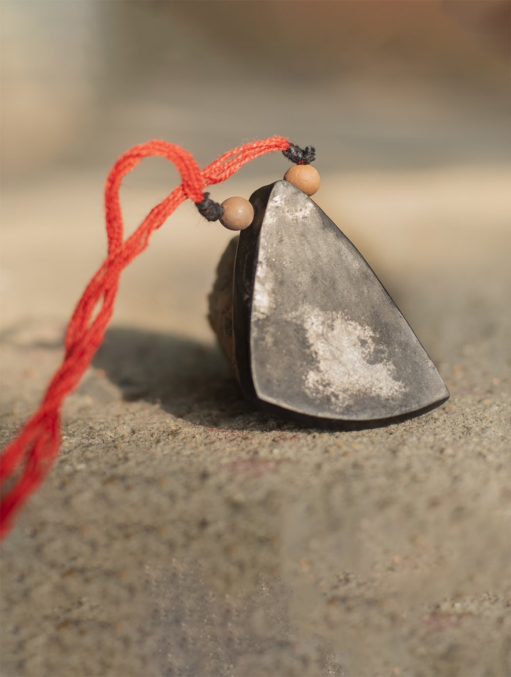 Load image into Gallery viewer, Rustic &amp; Ethnic Hand Engraved Terracotta Neckpiece - Black Triangle