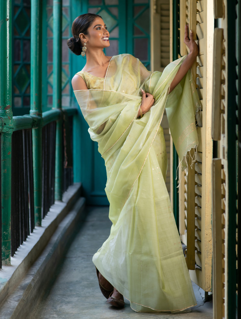 Load image into Gallery viewer, Sheer Elegance. Exclusive Handwoven Resham Silk Saree - Pastel Green