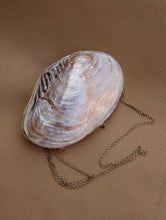 Load image into Gallery viewer, Shell Craft Evening Bag (With Sling)