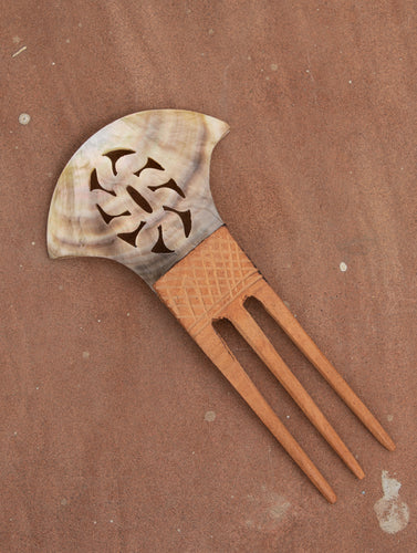 Shell Craft Hair Accessory - The India Craft House 