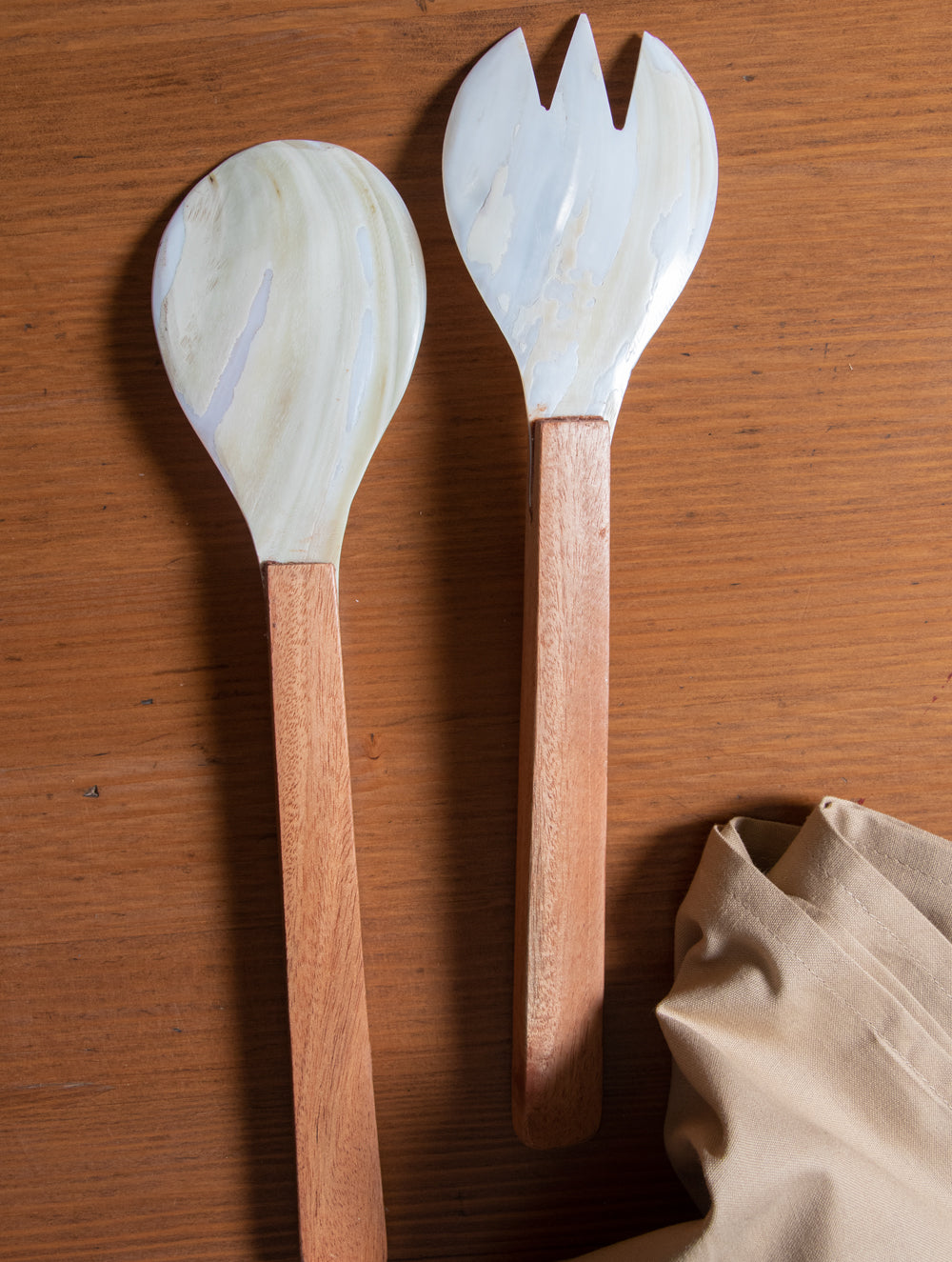Shell Craft Salad Spoons With Wooden Handles - (Set of 2) - The India Craft House 