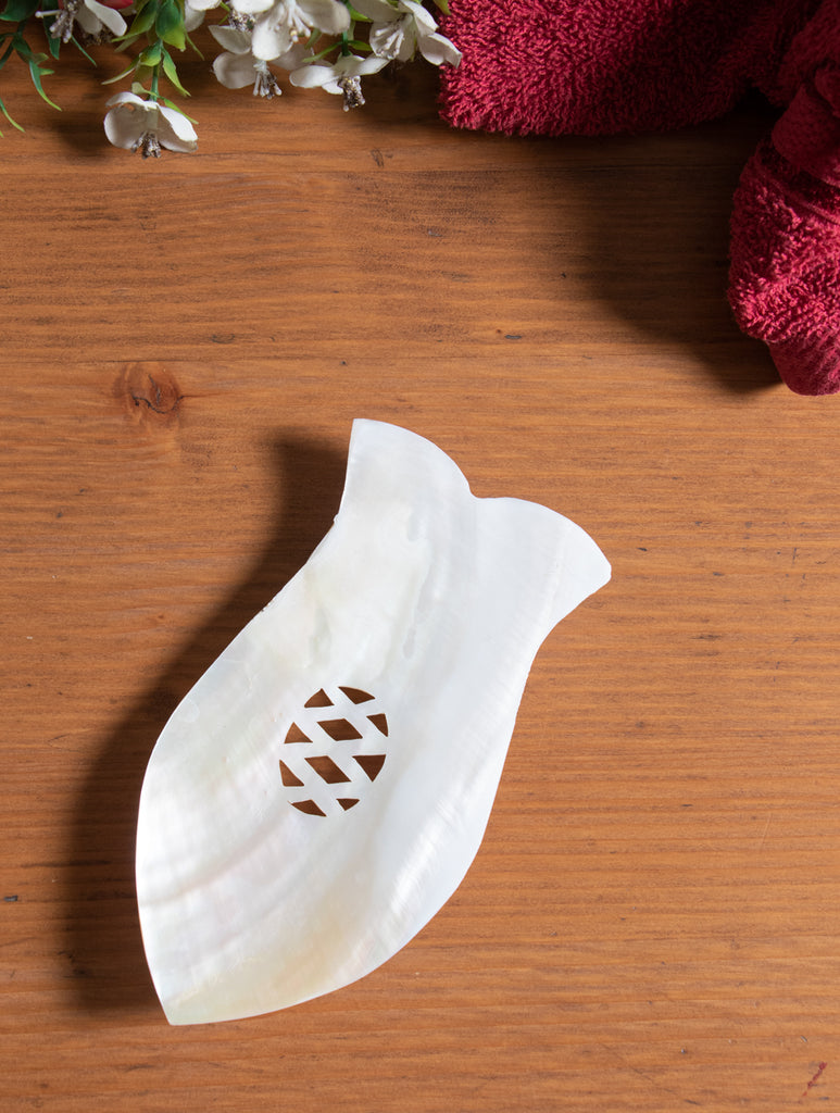 Shell Craft Soap Holder - Fish - The India Craft House 