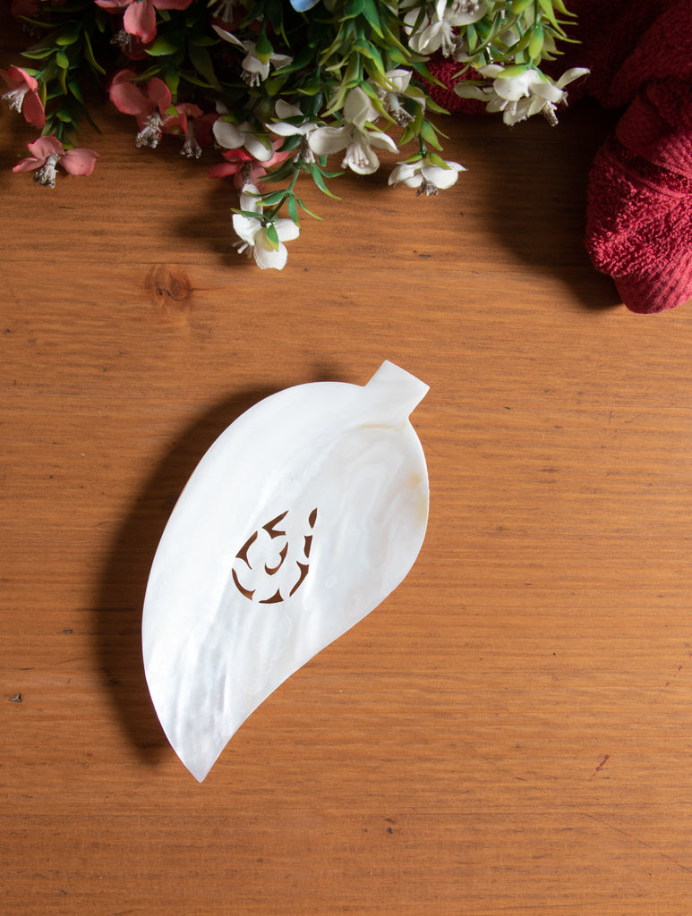 Shell Craft Soap Holder - Leaf - The India Craft House 