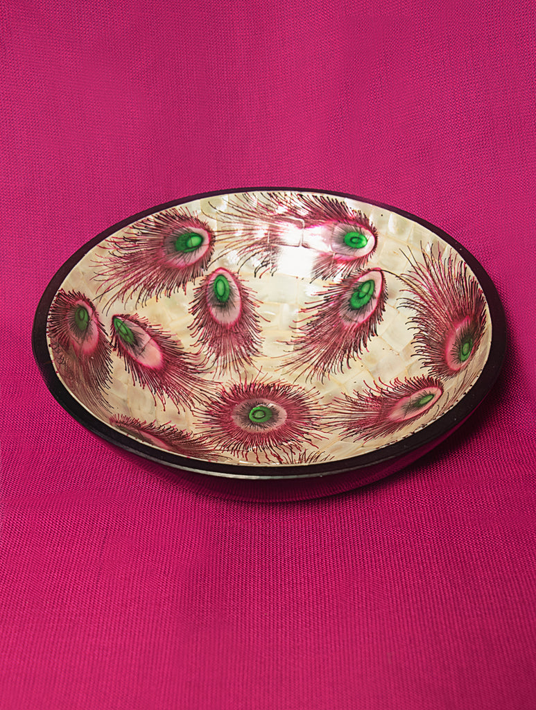 Shell Craft - Serving Bowls Set with Handpainted Pink Peacock Feather Motif -  5 Bowls with 4 Serving Spoons - The India Craft House 