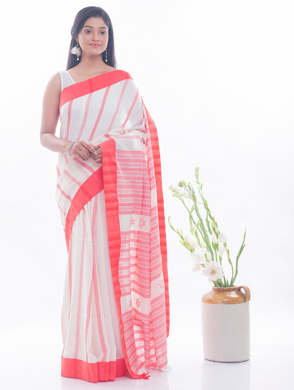 Load image into Gallery viewer, Soft Bengal Handwoven Khadi Cotton Saree - White &amp; Red