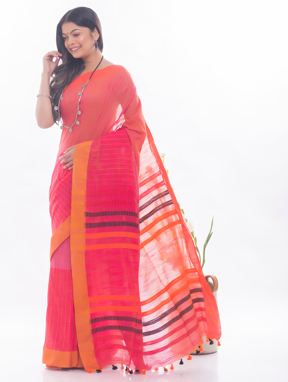 Load image into Gallery viewer, Soft Bengal Handwoven &amp; Kantha Stitch Khadi  Cotton Saree - Deep Pink &amp; Orange