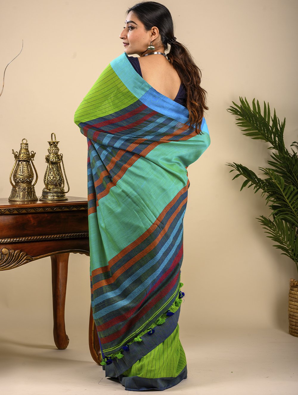 Buy Soft & Graceful. Pure Handwoven Khadi Cotton Saree (With Blouse Piece)  - Green & Turquoise Online