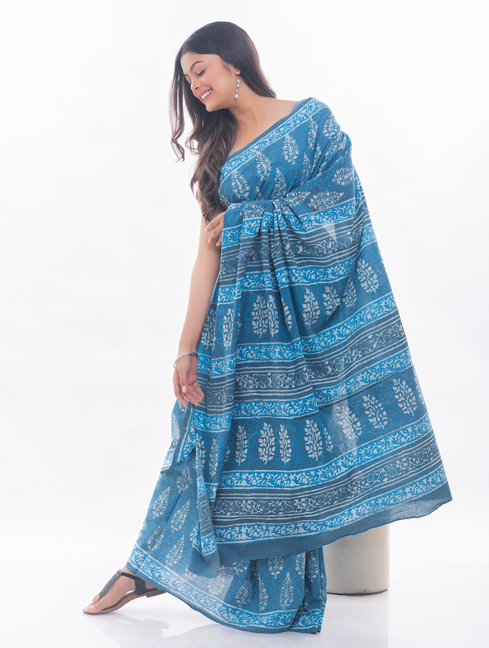 Summer Classics. Dabu Block Printed Cotton Saree - Warm Blue Leaves