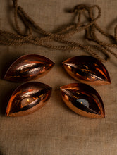 Load image into Gallery viewer, Tambat Handbeaten Copper Tealight Pods (Set of 4)