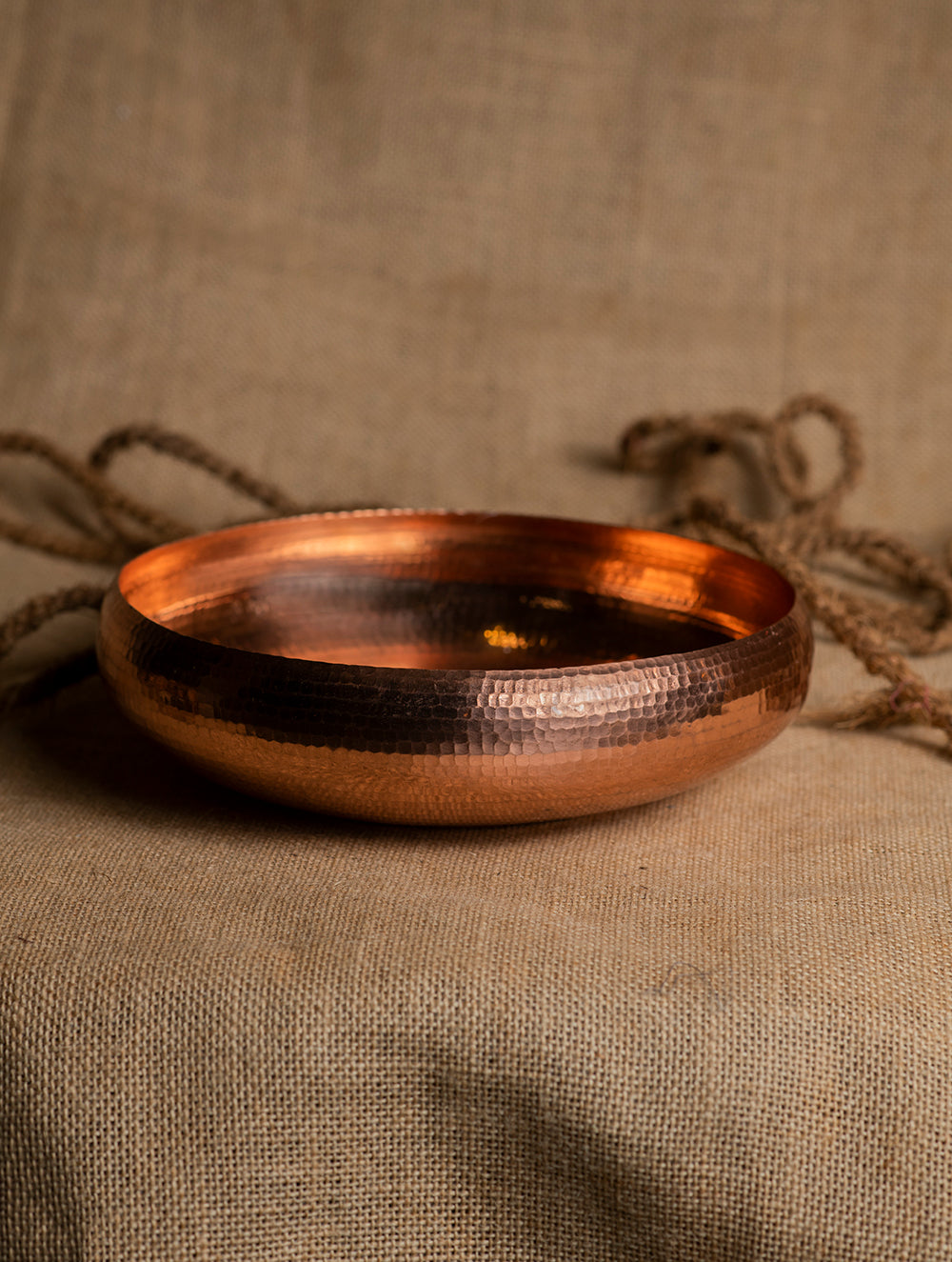 Tambat Handbeaten Copper Urli - Medium, 9"