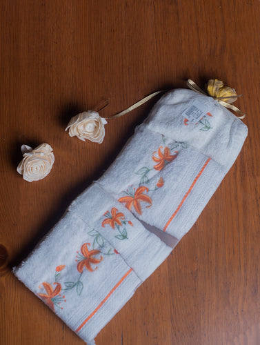 The Floral Collection - Embroidered Towel Sets (Hand & Face Towels, Set of 4)