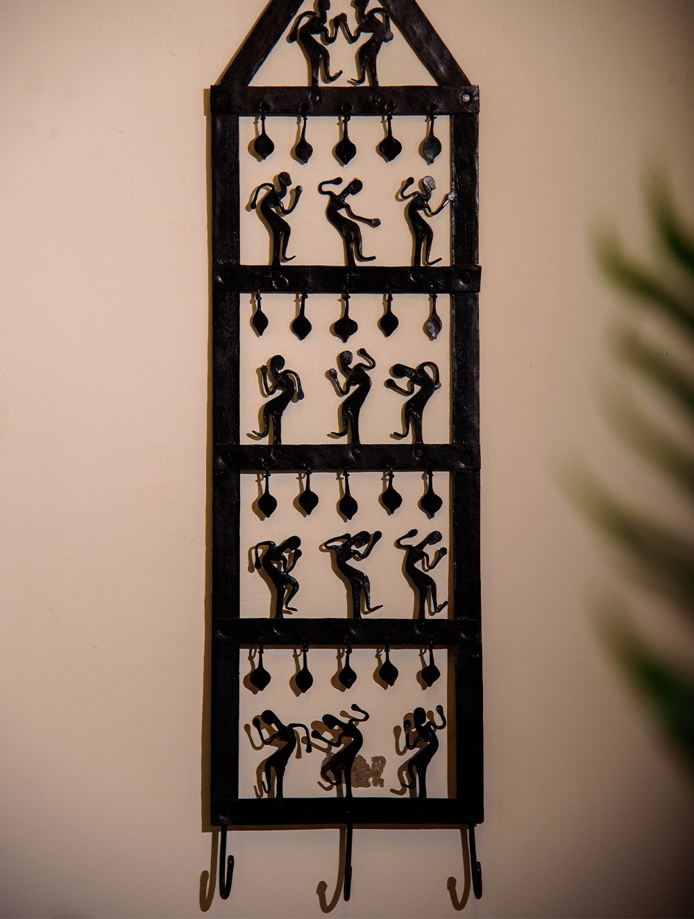 Load image into Gallery viewer, The India Craft House Bastar Tribal Key Holder Wall Hanging