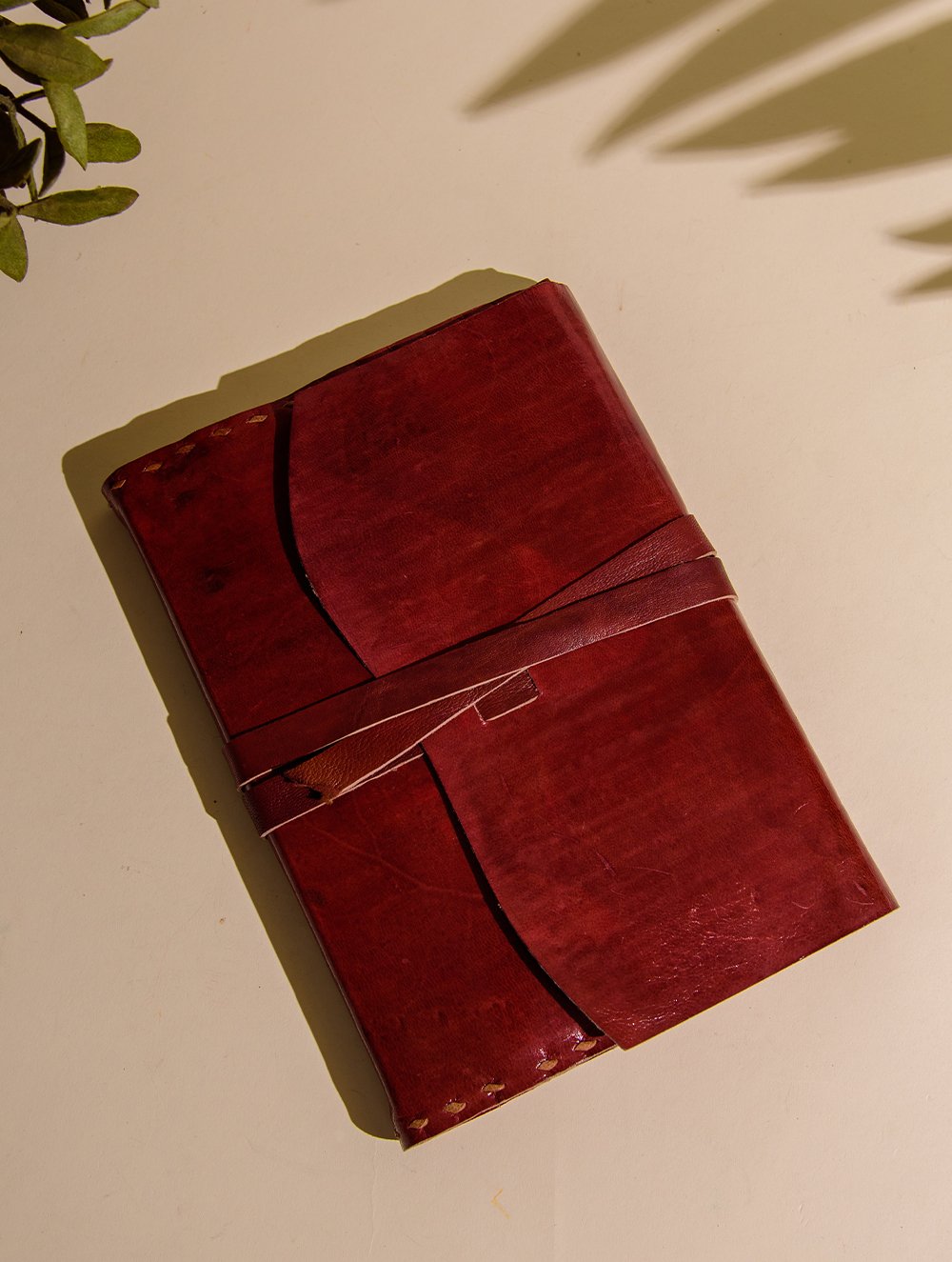 Load image into Gallery viewer, The India Craft House Jawaja Handmade Leather Journal with Strap