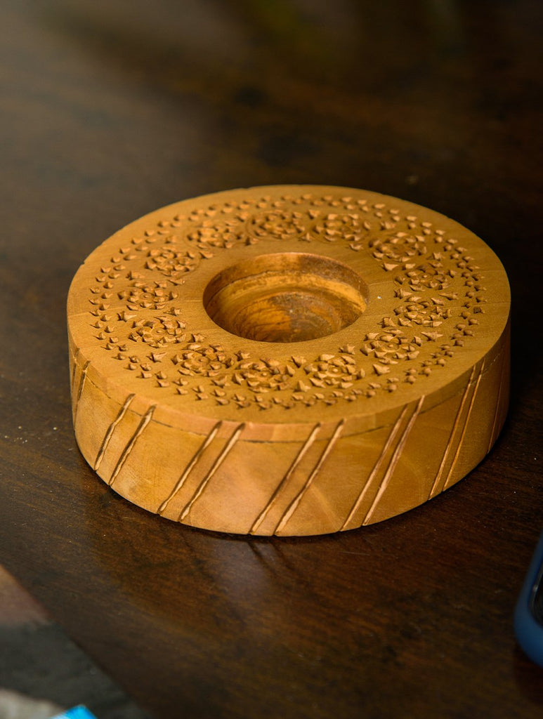 The India Craft House Wooden Jaali Tealight Holder - Circular
