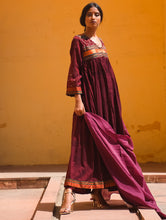Load image into Gallery viewer, Traditional Elegance. Hand Embroidered Ilkal &amp; Zardozi Ethnic Set (Set of 3) - Deep Maroon