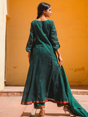 Traditional Elegance. Hand Embroidered Ilkal & Zardozi Ethnic Set (Set of 3) - Emerald Green