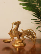 Load image into Gallery viewer, Traditional Brass Oil Lamp - Peacock