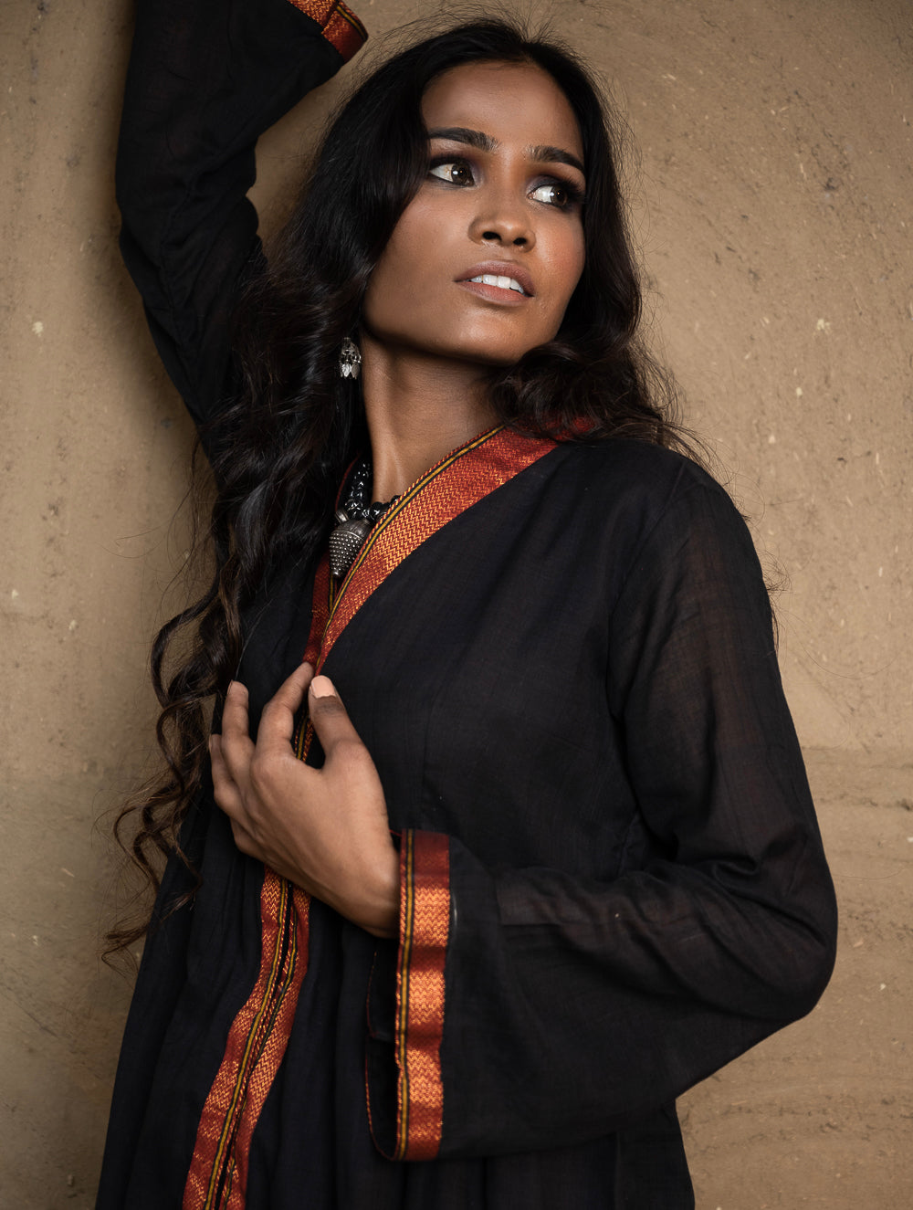 zeel fashion Chudi Salwar black embroidery worked salwar santun dress With  Najmin Dupatta ( Unstitched) - zeelfashion.com - 651095