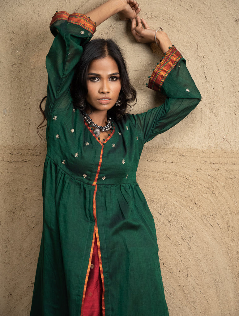 Traditional Elegance. Hand Embroidered Ilkal & Zardozi Ethnic  Kurta / Dress - Royal Emerald